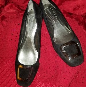 Enzo Angiolini suede flats